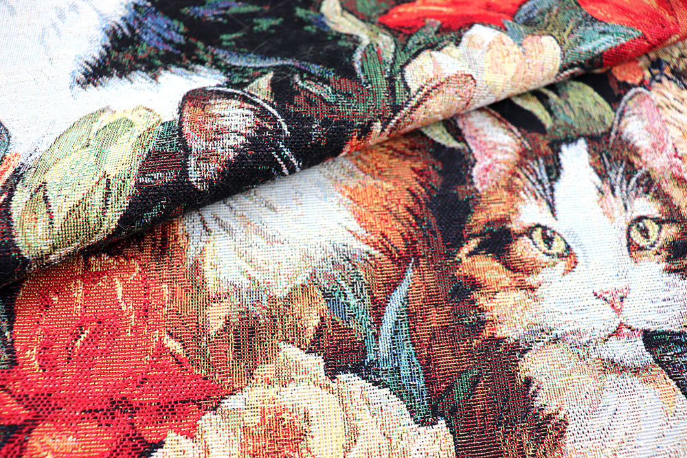 Ein floraler Katzentraum auf edlem, schwerem Gobelin - ideal für Blumen- und Tierfans! Ds2519 Gobelin Katzen Dekostoffe Blumen Dekostoff Gobelin - Katzen und Blumen