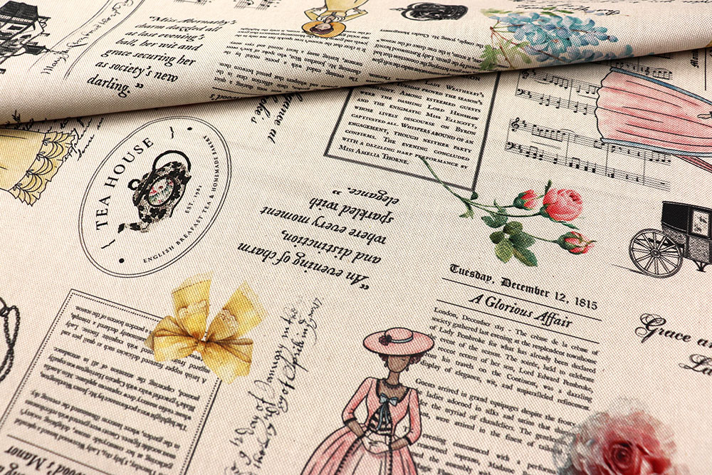 Romantischer Baumwollstoff mit viktorianischen Illustrationen, Schriftzügen und floralen Akzenten – perfekt für stilvolle Dekoideen. Ds2524 Dekostoff Viktorianisch Tea House Dekostoffe NEU  Dekostoff Premium - Victorian Letters