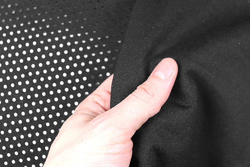 Prunkvoller Glanz auf hochwertigem Superstretch - ein Muss für Show, Gala, Tanz und Events! Fn1337 Pailletten Lycra Schwarz Pailletten Stoffe Pailletten-Lycra - Schwarz