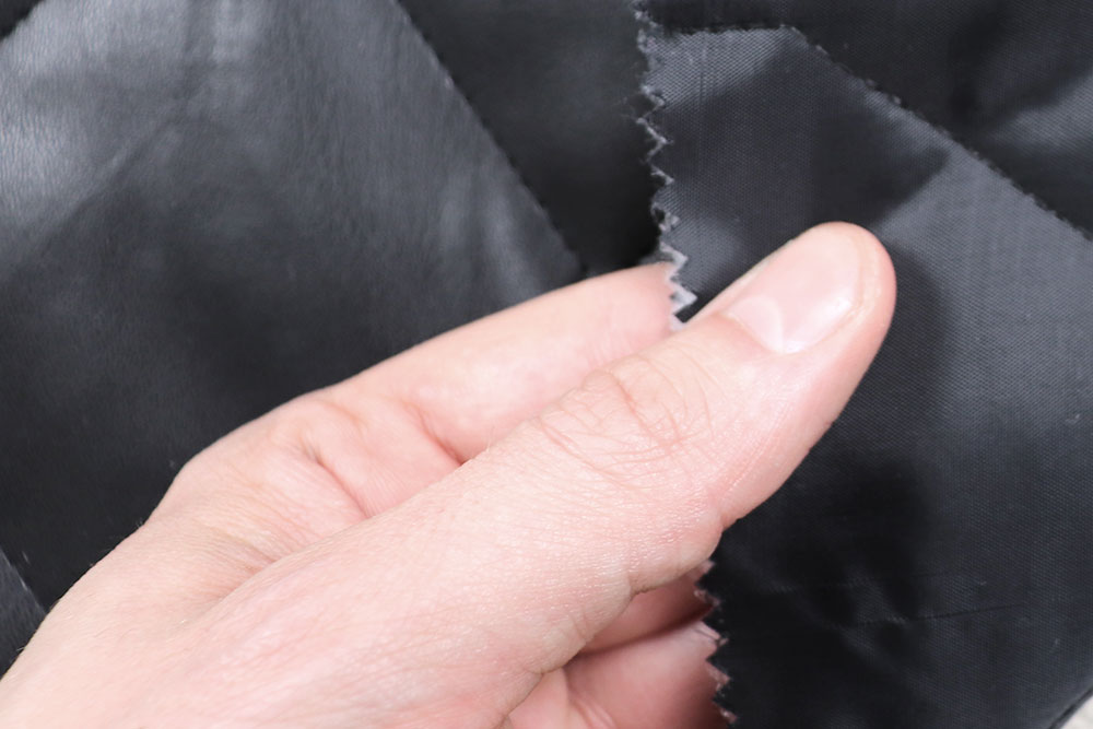 Lederstepper mit wattierter Innenschicht - vereint ästhetische Raffinesse mit herausragender Funktionalität! Kl1169 Kunstleder Stepper Schwarz Lederimitat Kunstleder-Stepper wattiert XXL - Schwarz
