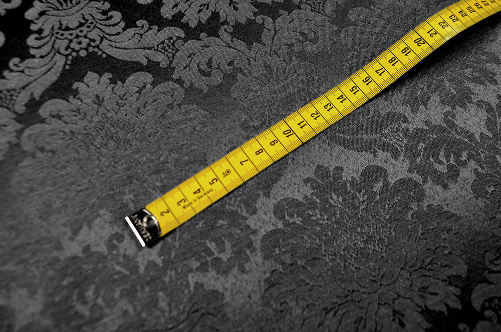 Edler, beidseitig nutzbarer Stoff in Überbreite mit dezentem eingewebtem Barockornament Td5083 Tischdeckenstoff Damast Barock Schwarz 1 Dekostoffe NEU  Barock-Stoff Damast - 280 cm - Schwarz