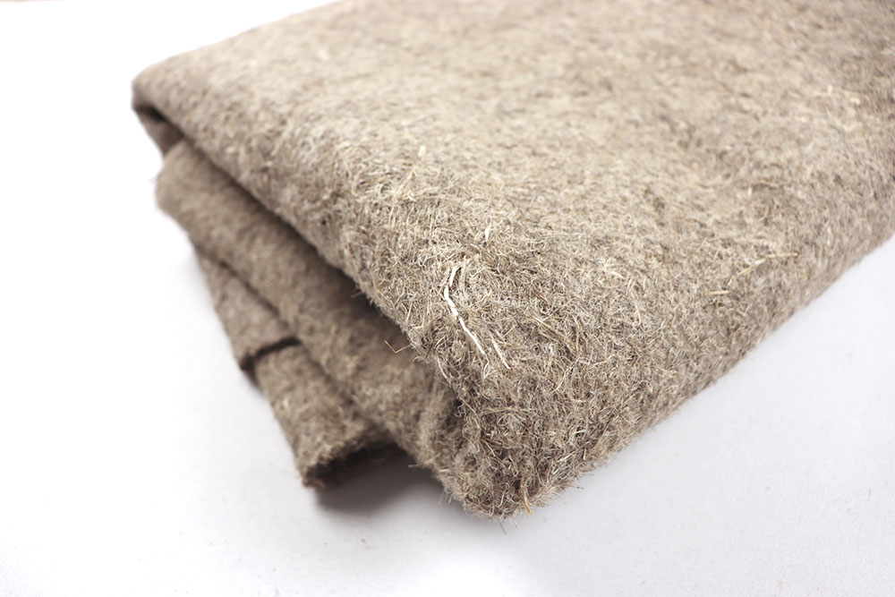 BIO PUR: Dickes Hanf-Vlies für Pflanzenschutz, Isolierarbeiten und vieles mehr Tg1254 Hanfmatte Vlies Watte/-Vlies Hanfmatte - 160 cm