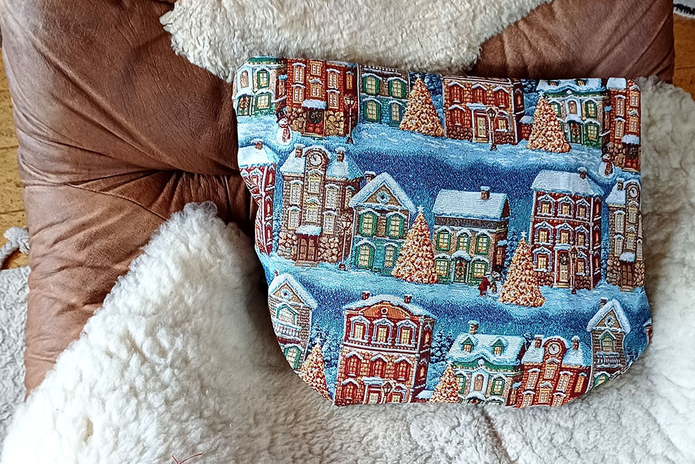Wintermagie für Ihre Kissen, Taschen, Polster und viele andere Ideen, die in der Weihnachtszeit für Staunen sorgen sollen Wn5332 Gobelin Winterhaus Weihnachten sonstige Gobelin - Im Weihnachtsdorf