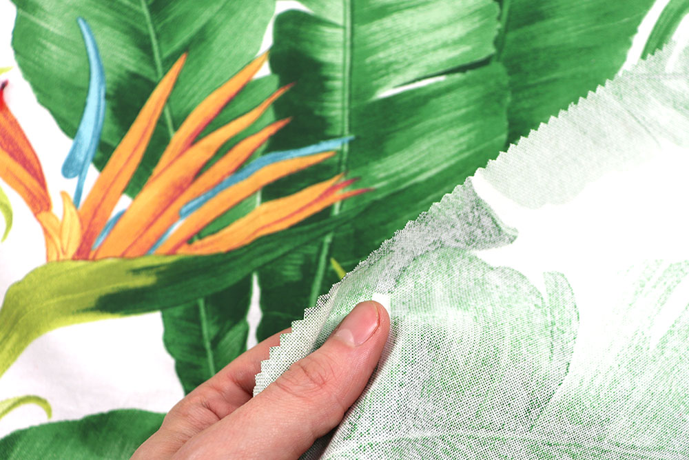 Farbenfrohe Strelizien, satte Palmblätter, praktische Überbreite - Premium-Ware aus reiner Baumwolle! Dekostoff Tropisch Dschungel(1) Gemusterte Stoffe Baumwoll-Dekostoff - Tropic Jungle - 280 cm