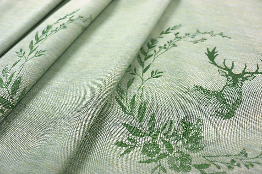 Landhaus in der schönsten Form - feiner Jacquard-Dekostoff mit gemütlichem Hirsch-Design Ds6326 Jacquard Dekostoff Hirsch Emblem Gruen Rueckseite Jacquard Dekostoff Jacquard beidseitig - Hirsch-Siegel - Grün
