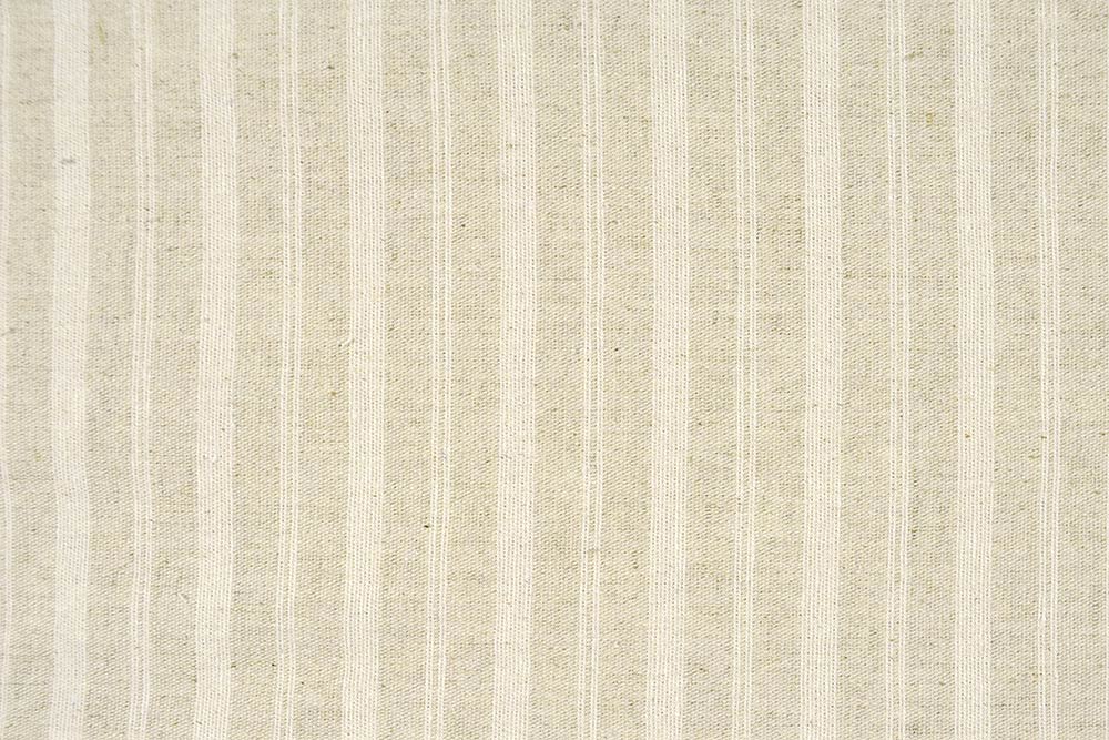 Praktische Überbreite, herrlich natürlicher Look, zeitloses Streifenmuster und ein toller Materialmix aus recycelter Baumwolle und Leinen! Ds3255 Dekostoff Recycling Ueberbreit Streifen S4 Recycling-Stoffe Recycling-Dekostoff Leinenanteil - Streifen - 280 cm