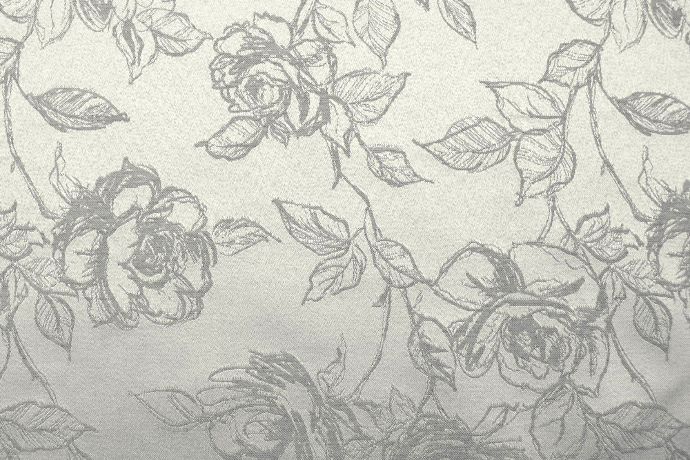 Hochwertiger Jacquard, versehen mit einem romantischen Rosen-Motiv Ds5803 Dekostoff Jacquard Rosen Grau S4 Taschenstoffe Jacquard Rosen - Creme/Silber